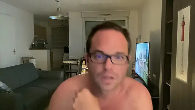 Snapshot of Funnyjul31 chatting on 24, 6, 2026 Funnyjul31 online show from 24, 6, 2026