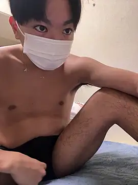 Snapshot of RUKI042 chatting on 23, 11, 2025 RUKI042 online show from 23, 11, 2025