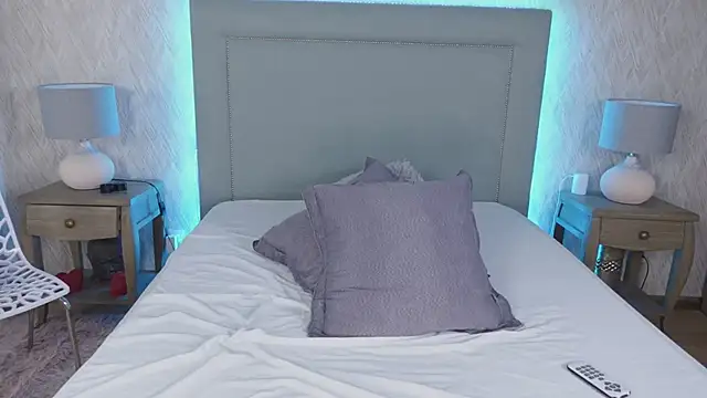 Snapshot of MillaBlis chatting on 24, 2, 2025 MillaBlis online show from 24, 2, 2025