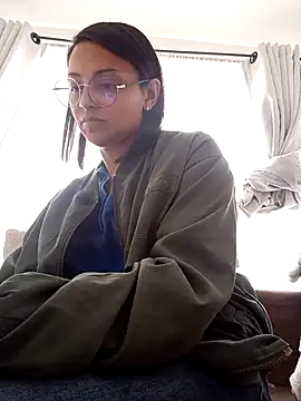 Snapshot of bri_ali chatting on 8, 3, 2025 bri ali online show from 8, 3, 2025