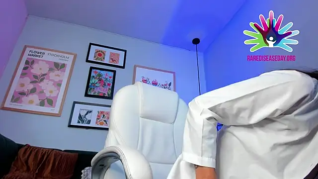 Snapshot of nina__dixon chatting on 28, 2, 2025 nina dixon online show from 28, 2, 2025