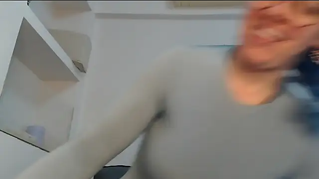 Snapshot of Ju-Hot chatting on 1, 4, 2026 Ju-Hot online show from 1, 4, 2026