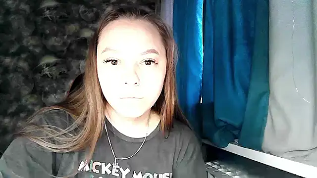 Snapshot of Misssweet_s chatting on 25, 4, 2026 Misssweet s online show from 25, 4, 2026