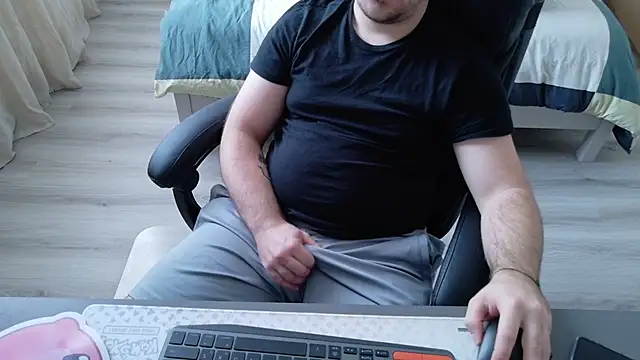 Snapshot of alexx0904 chatting on 4, 10, 2025 alexx0904 online show from 4, 10, 2025