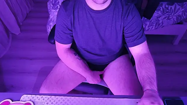 Snapshot of alexx0904 chatting on 8, 11, 2025 alexx0904 online show from 8, 11, 2025