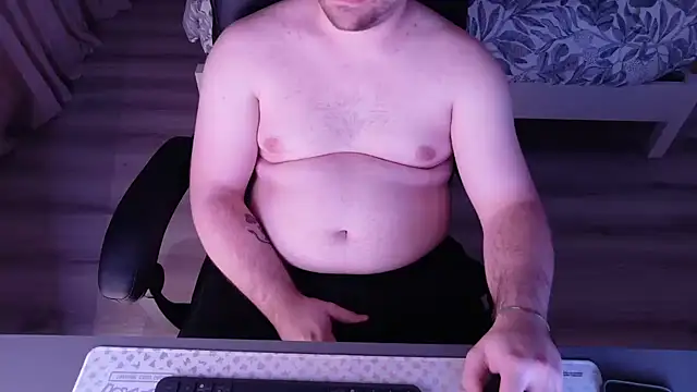 Snapshot of alexx0904 chatting on 28, 4, 2026 alexx0904 online show from 28, 4, 2026