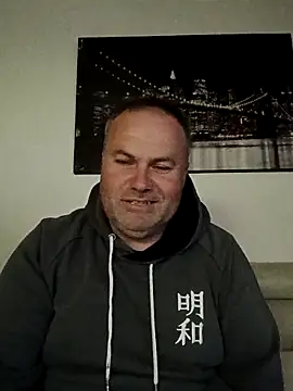 Snapshot of Pourleplasirs chatting on 18, 5, 2026 Pourleplasirs online show from 18, 5, 2026