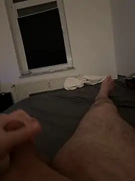 Mo 2003 online show from 6, 2, 2025