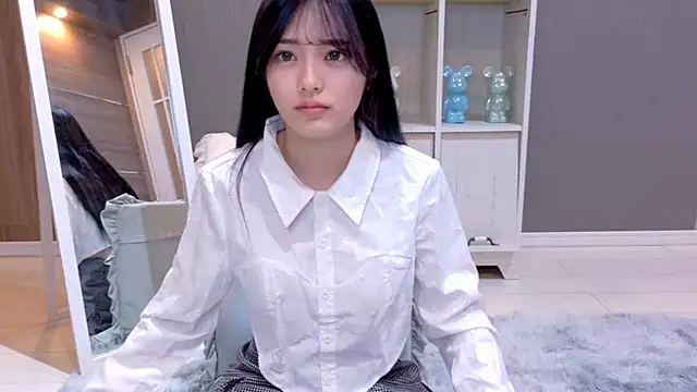 Snapshot of Megu-mimi chatting on 12, 4, 2026 Megu-mimi online show from 12, 4, 2026