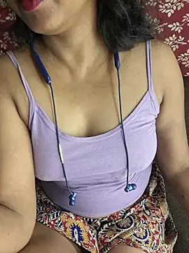 Cute Jiyaa online show from 23, 6, 2026