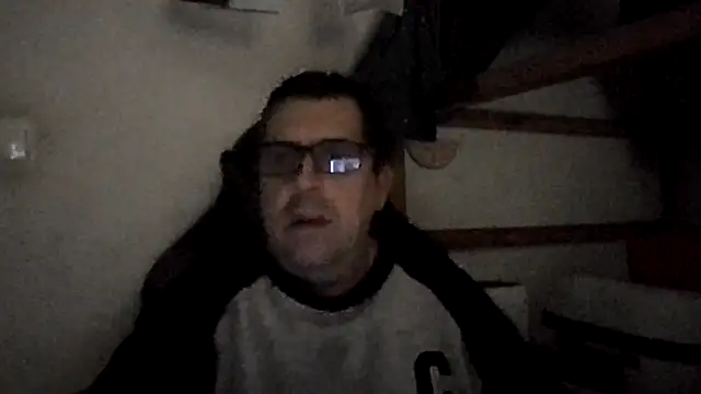 Snapshot of Usame_como_quieras chatting on 27, 1, 2025 Usame como quieras online show from 27, 1, 2025