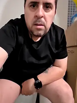 Snapshot of Usame_como_quieras chatting on 14, 4, 2026 Usame como quieras online show from 14, 4, 2026