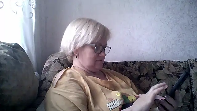 Snapshot of Mayya4321 chatting on 13, 5, 2026 Mayya4321 online show from 13, 5, 2026