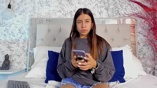 Ariana greenblat online show from 20, 2, 2025