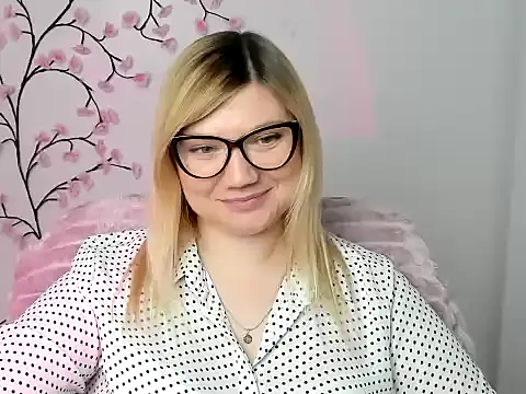 Lola moree online show from 22, 12, 2025