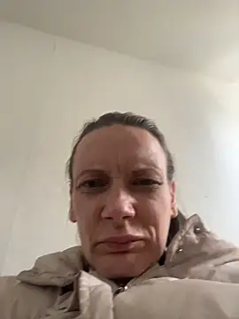 Snapshot of blondey206 chatting on 25, 4, 2026 blondey206 online show from 25, 4, 2026