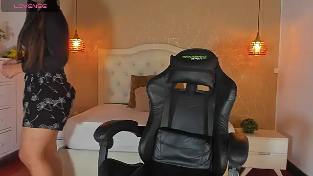 Hadley  online show from 23, 9, 2025