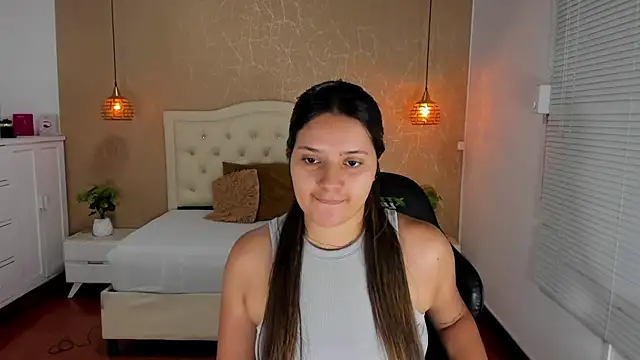 Snapshot of Hadley_ chatting on 17, 6, 2026 Hadley online show from 17, 6, 2026