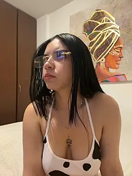 Snapshot of eileensophi chatting on 7, 10, 2025 eileensophi online show from 7, 10, 2025