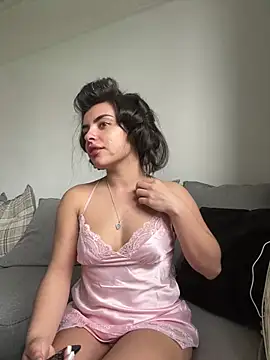 cute carly  online show from 22, 3, 2025