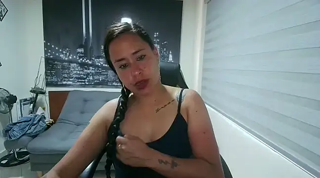 kamila lovee online show from 24, 2, 2025