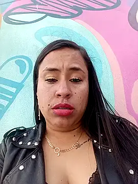 kamila lovee online show from 28, 2, 2025