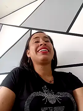 kamila lovee online show from 14, 3, 2025