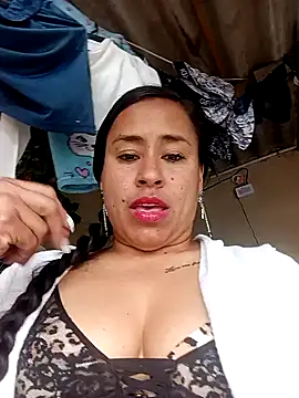 kamila lovee online show from 18, 3, 2025