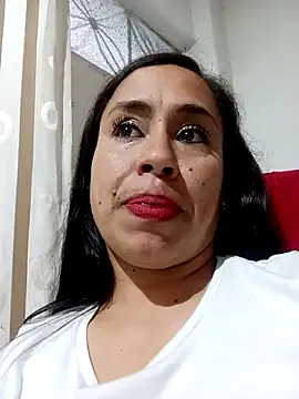 kamila lovee online show from 19, 3, 2025