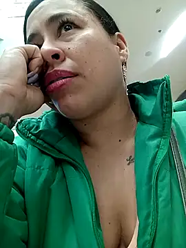 kamila lovee online show from 18, 11, 2025