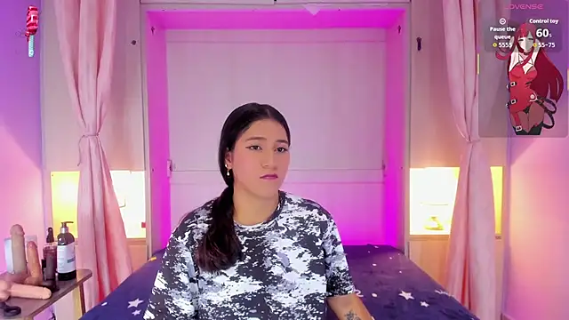 Snapshot of CandyyMaria chatting on 13, 4, 2026 CandyyMaria online show from 13, 4, 2026