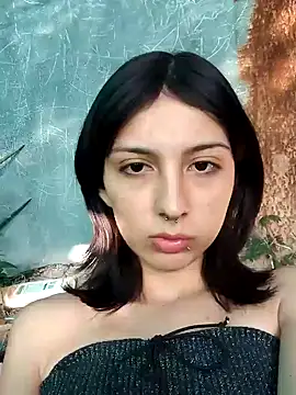 Maiden-Hot online show from 1, 2, 2025