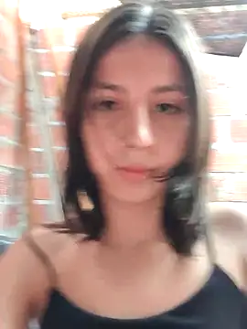 Maiden-Hot online show from 22, 10, 2025