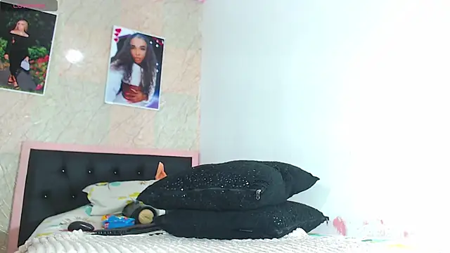 k stormi  online show from 9, 11, 2025