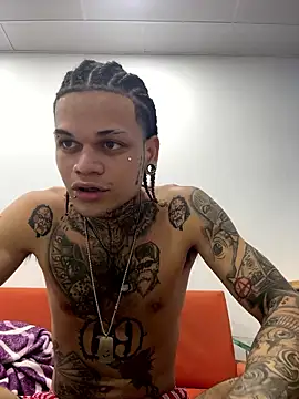 Snapshot of hot_man05 chatting on 10, 1, 2026 hot man05 online show from 10, 1, 2026