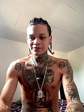 Snapshot of hot_man05 chatting on 12, 1, 2026 hot man05 online show from 12, 1, 2026