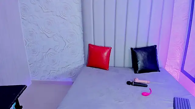 Snapshot of BlondieCutee chatting on 20, 3, 2026 BlondieCutee online show from 20, 3, 2026