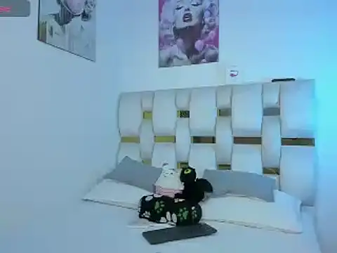 Snapshot of beautiful_doll088 chatting on 10, 2, 2025 beautiful doll088 online show from 10, 2, 2025