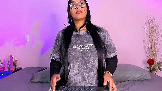 Snapshot of aleya_bliss chatting on 30, 1, 2025 aleya bliss online show from 30, 1, 2025