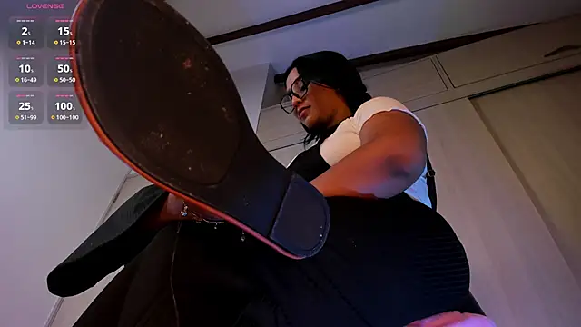 Snapshot of aleya_bliss chatting on 27, 9, 2025 aleya bliss online show from 27, 9, 2025