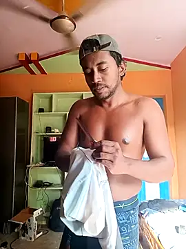 bigcock thick online show from 3, 3, 2025