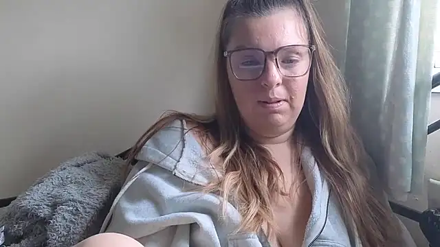 Snapshot of Demi_WelshX chatting on 15, 10, 2025 Demi WelshX online show from 15, 10, 2025