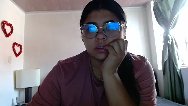 viccky vick online show from 8, 10, 2025