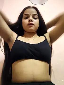 Snapshot of RAYI_123 chatting on 5, 11, 2025 RAYI 123 online show from 5, 11, 2025