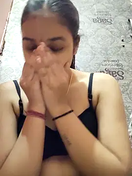 Snapshot of RAYI_123 chatting on 16, 11, 2025 RAYI 123 online show from 16, 11, 2025