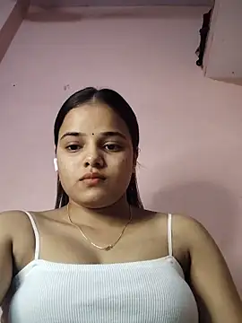 Snapshot of RAYI_123 chatting on 22, 5, 2026 RAYI 123 online show from 22, 5, 2026