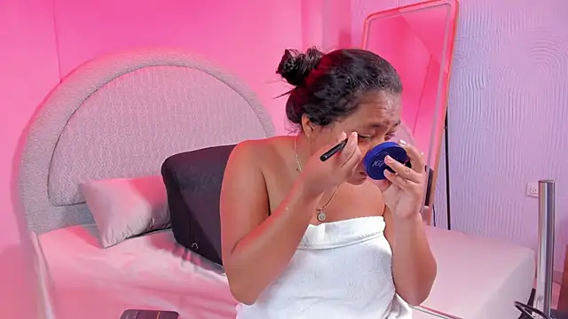 yeikafoxy online show from 16, 4, 2026