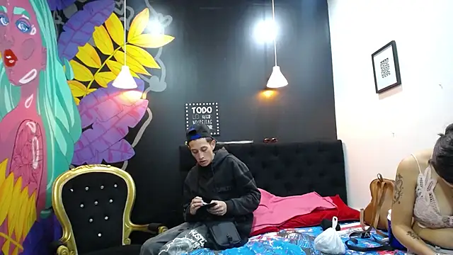 Snapshot of SimonAndJocelyn chatting on 25, 2, 2025 SimonAndJocelyn online show from 25, 2, 2025