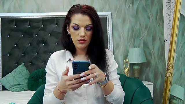 LissaAnn online show from 11, 3, 2025