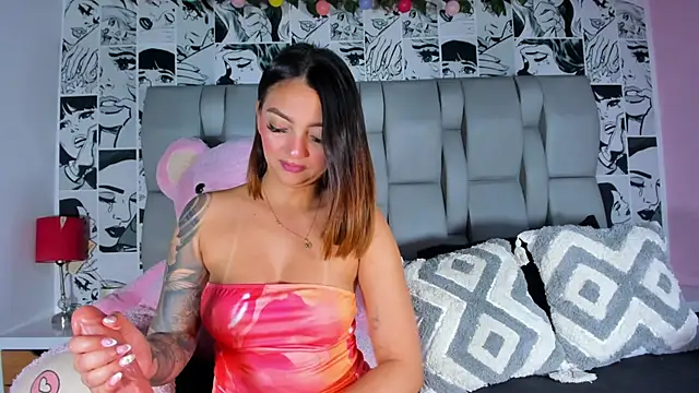 Snapshot of LucyRosse chatting on 12, 3, 2026 LucyRosse online show from 12, 3, 2026